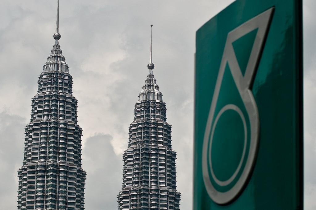 Malaysia’s Petronas sets up $350 million venture capital fund  Arab