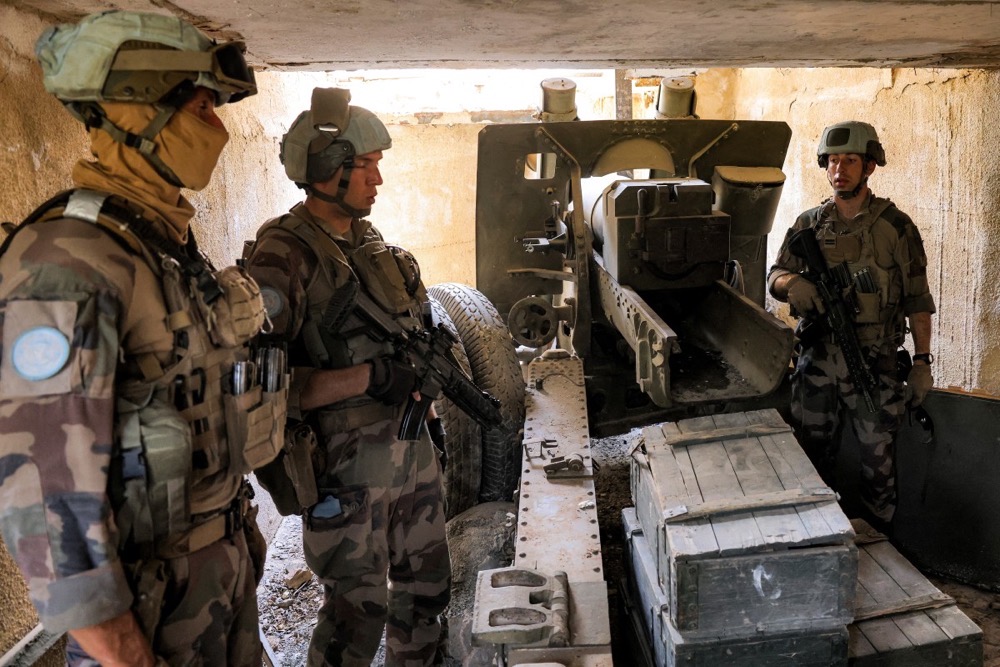 Israel Strikes Lebanon Targets Amid Hezbollah Disarmament Dispute | Quick Digest