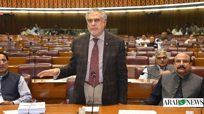 البرلمان الباكستاني يقر موازنة السنة المالية 2023-24 بما يتماشى مع متطلبات صندوق النقد الدولي