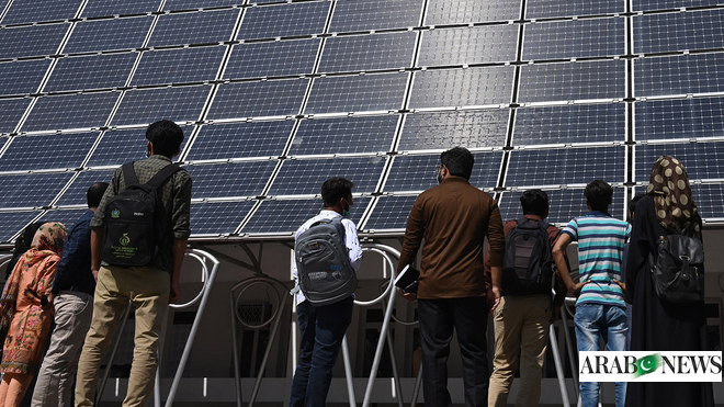 توافق هيئة صنع القرار الاقتصادي في باكستان على خطة للطاقة الشمسية بقيمة 377 مليار روبية لقطاع الزراعة