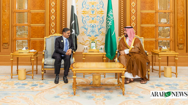 رئيس الوزراء كاكار يلتقي ولي العهد السعودي ويقدر جهود المملكة في “دفع القضية الفلسطينية”
