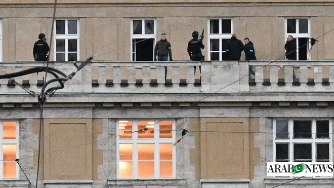 15 قتيلاً و24 جريحاً في إطلاق نار بجامعة براغ