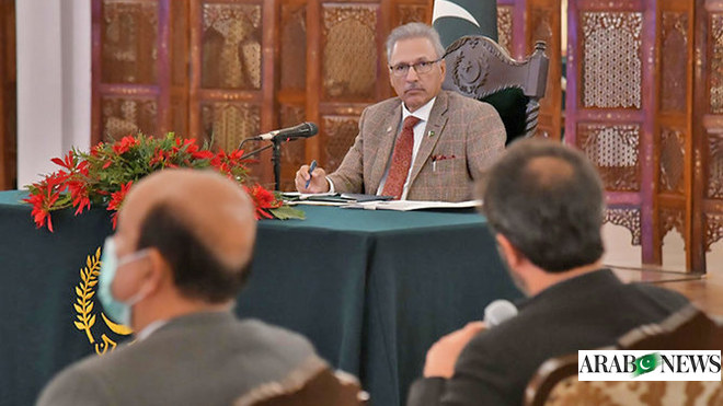 الرئيس الباكستاني يحث على تعاون أكبر بين أعضاء منظمة التعاون الإسلامي في مجال العلوم والإسلاموفوبيا