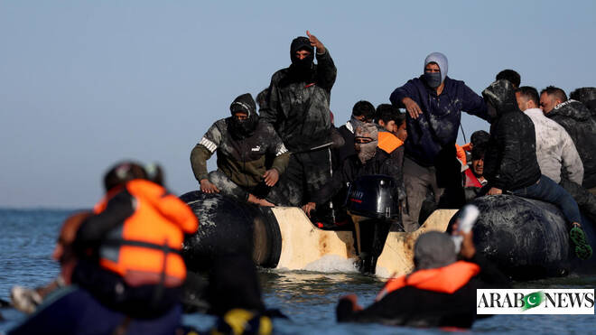 UK migrant arrivals on small boats reach new record – Arab News PK   www.arabnews.pk