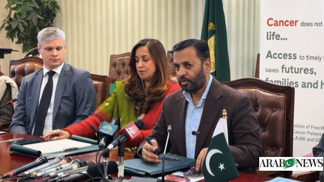 Pakistan partners with Swiss firm to provide free cancer treatment to patients  Arab News PK