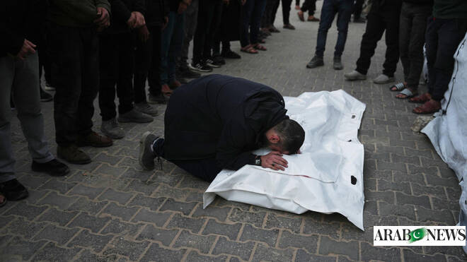 Senior Hamas figure among 7 killed in Israeli airstrike