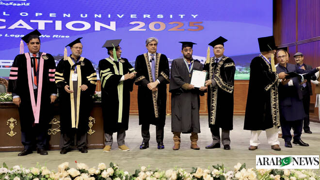 Against all odds, Pakistani youth with cerebral palsy bags gold medal in master’s program