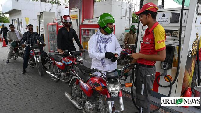 Pakistan to unveil austerity plan on Monday as Middle East conflict drives oil price surge