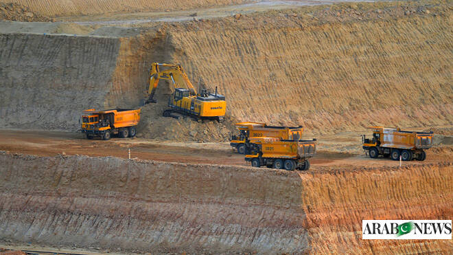 Pakistan shifts Thar coal mining to grid power, targets $25–30 million annual savings