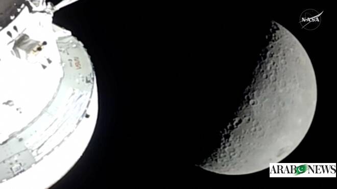 طاقم القمر أرتميس 2 يحطم الرقم القياسي لمسافة الرحلات الفضائية في حقبة الحرب الباردة