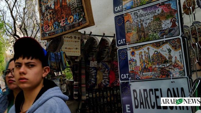 Reservas em Espanha e Portugal aumentam à medida que turistas evitam o Médio Oriente