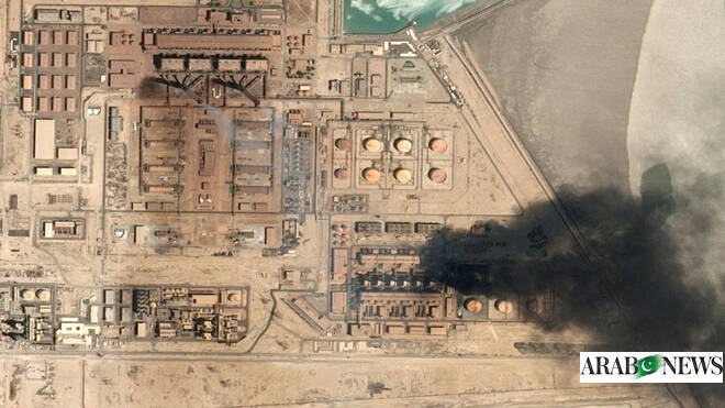 Iran’s Revolutionary Guards say they attacked US military assets in Kuwait  www.arabnews.pk