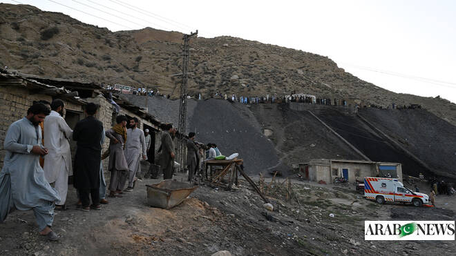 Pakistan minister demands inquiry into coal mine explosion that killed 34