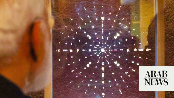 India displays ancient Buddhist&nbsp;jewels&nbsp;taken during British colonial rule&nbsp;