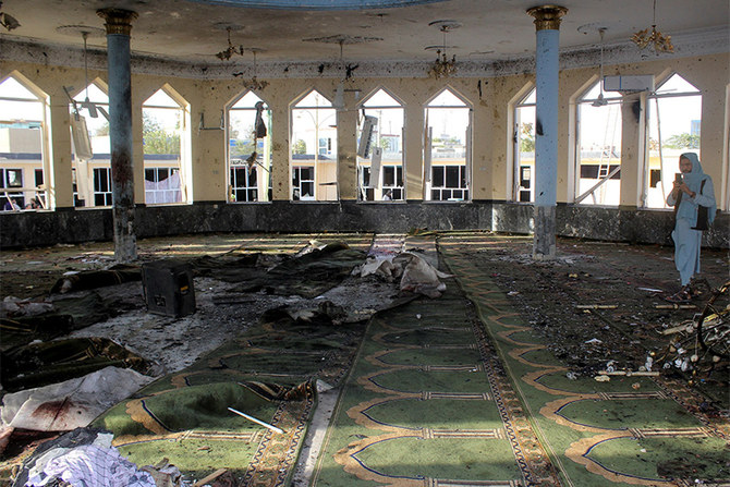 शिया समुदाय की मस्जिद में आतंकवादी हमला, नमाज के दौरान 50 लोगों की मौत