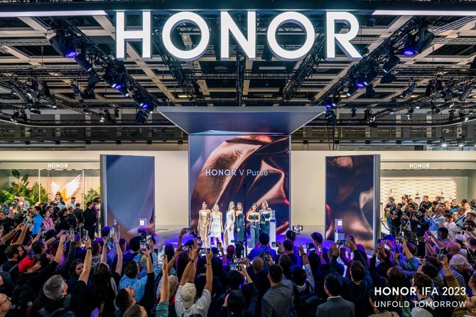 Honor reveals 'Phone-to-Purse' concept with V Purse; showcases