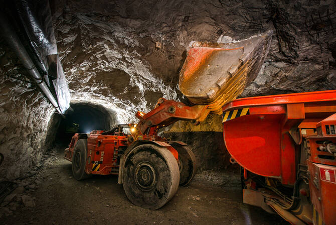 Mining, manufacturing lift Saudi operating revenue index 11.4% in May | Arab News PK