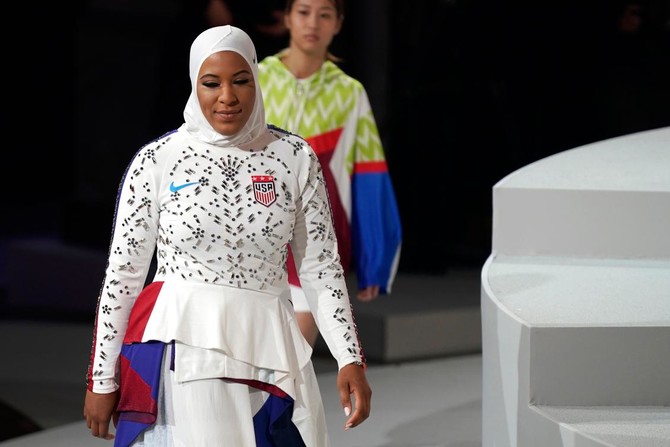 Nike star Ibtihaj Muhammad attacks French attitude to sports hijab Arab News PK