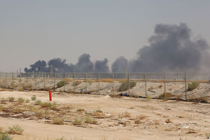Iran cannot talk peace while arming the Houthis