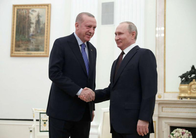 Turkish President Recep Tayyip Erdogan and his Russian President Vladimir Putin have kept their discussions in their latest meeting confidential. (AFP file photo)