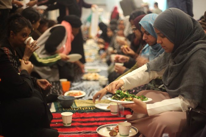 Tech platforms build community spirit during Ramadan