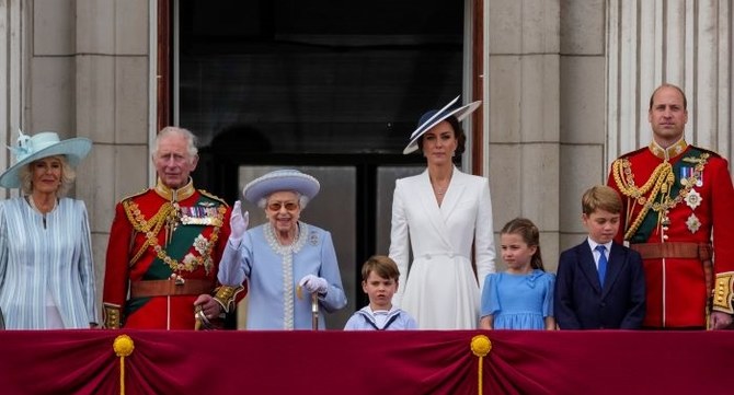 Elizabeth II’s platinum jubilee: Diplomat queen has helped UK overcome the pain of history