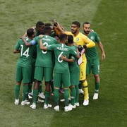 A display of unity from Saudi Arabia before kick-off