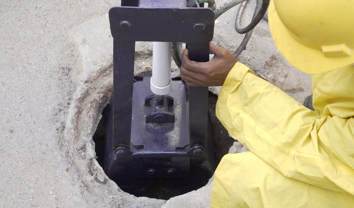 New draincleaning machine that could save lives of thousands of